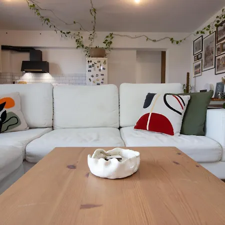 Lejlighed Cozy Home-away-from-home In *